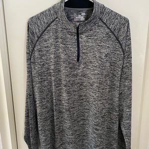Under Armor 3/4 Zip Long sleeved